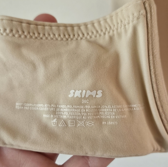 Skims Smoothing Intimates Full Coverage - 38c Sand - Picture 10 of 10